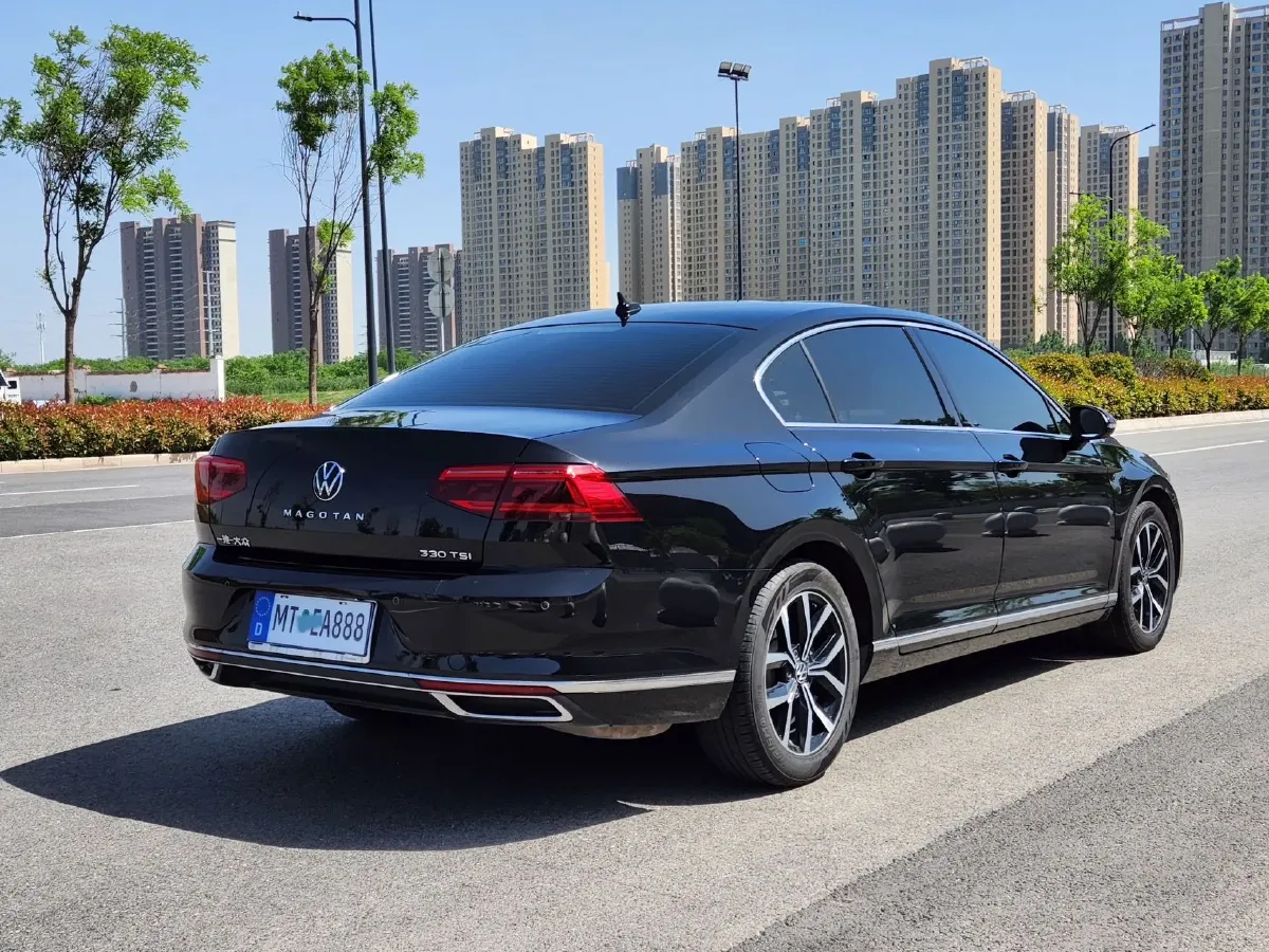 2020 Volkswagen Magotan 2.0T 186HP L4 7DCT,autocango,china used car exporter,china ev exporter,chinese used car exporter,chinese used ev exporter
