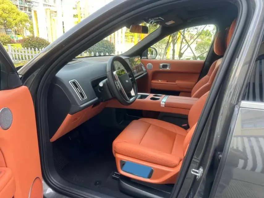 2025 Li L9 Range Extended 154HP REEV,autocango,china used car exporter,china ev exporter,chinese used car exporter,chinese used ev exporter