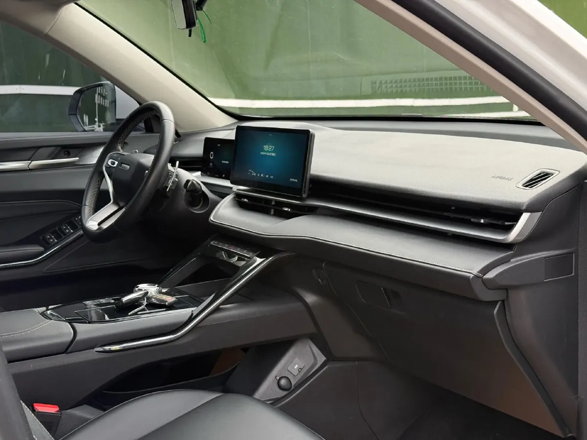 2021 Haval H6 1.5T 169HP L4 7DCT,autocango,china used car exporter,china ev exporter,chinese used car exporter,chinese used ev exporter