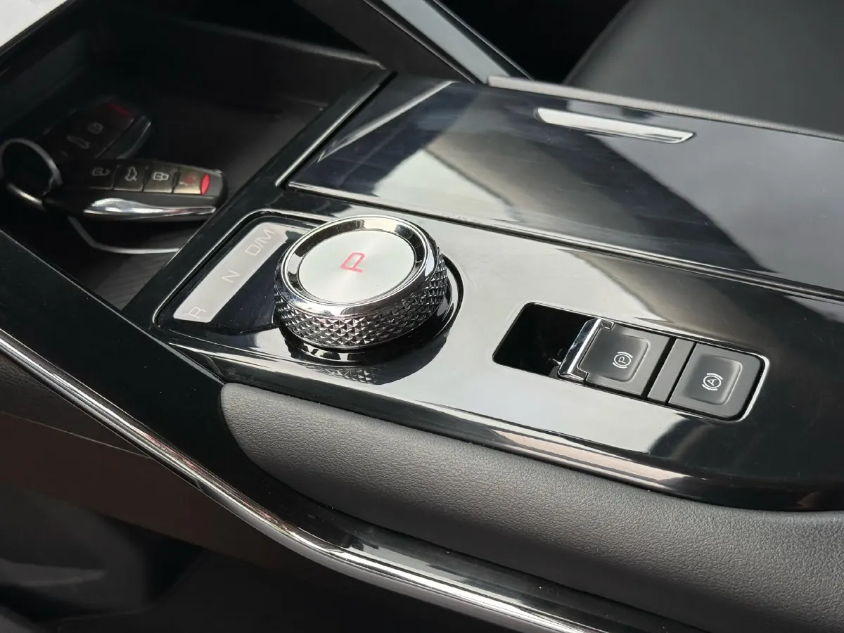 2021 Haval H6 1.5T 169HP L4 7DCT,autocango,china used car exporter,china ev exporter,chinese used car exporter,chinese used ev exporter