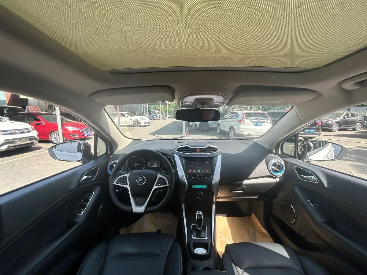 2018 BYD Yuan BEV 42KWH,autocango,china used car exporter,china ev exporter,chinese used car exporter,chinese used ev exporter