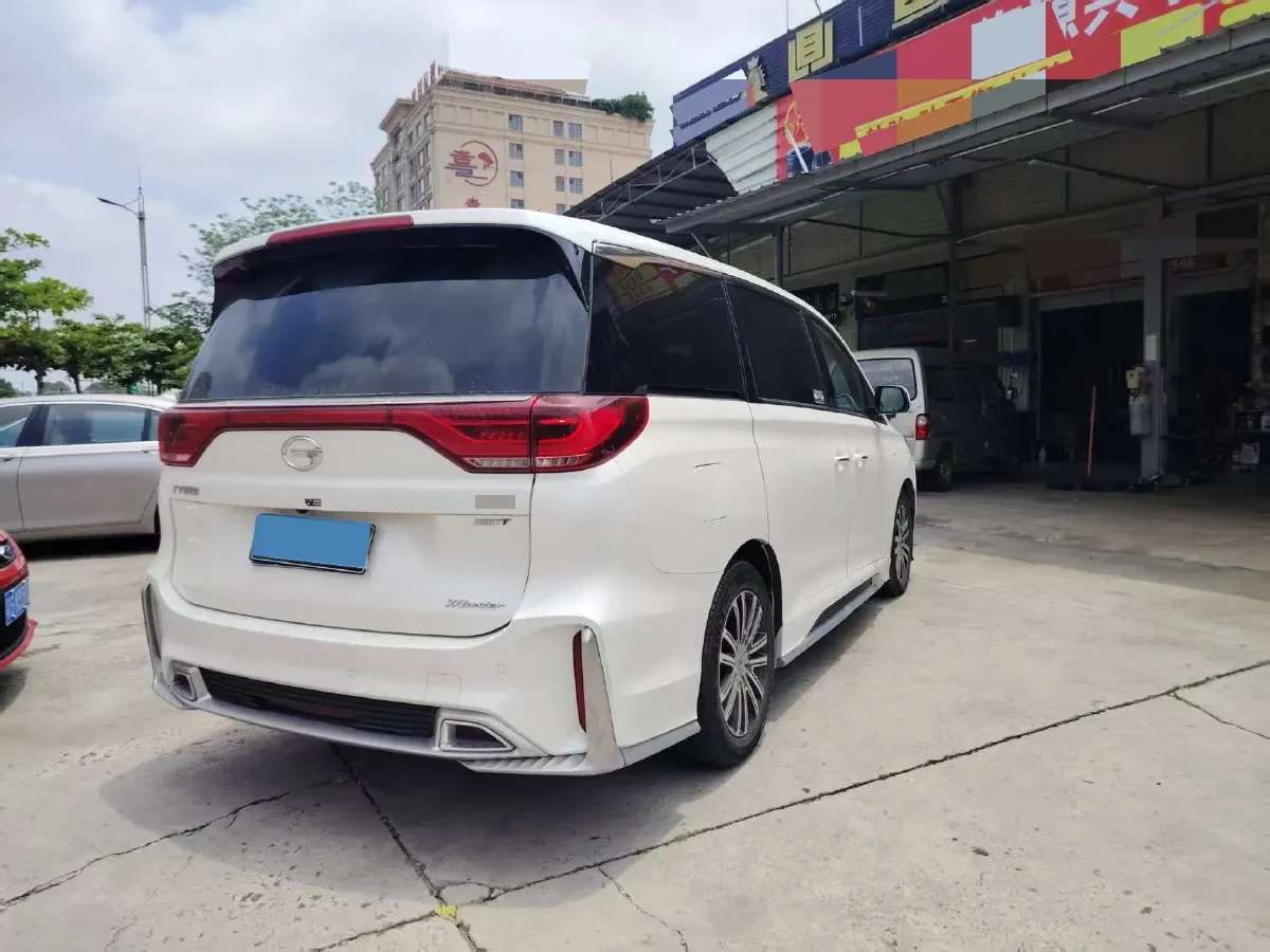 2021 GAC Trumpchi M8 2.0T 252HP L4 8AT,autocango,china used car exporter,china ev exporter,chinese used car exporter,chinese used ev exporter
