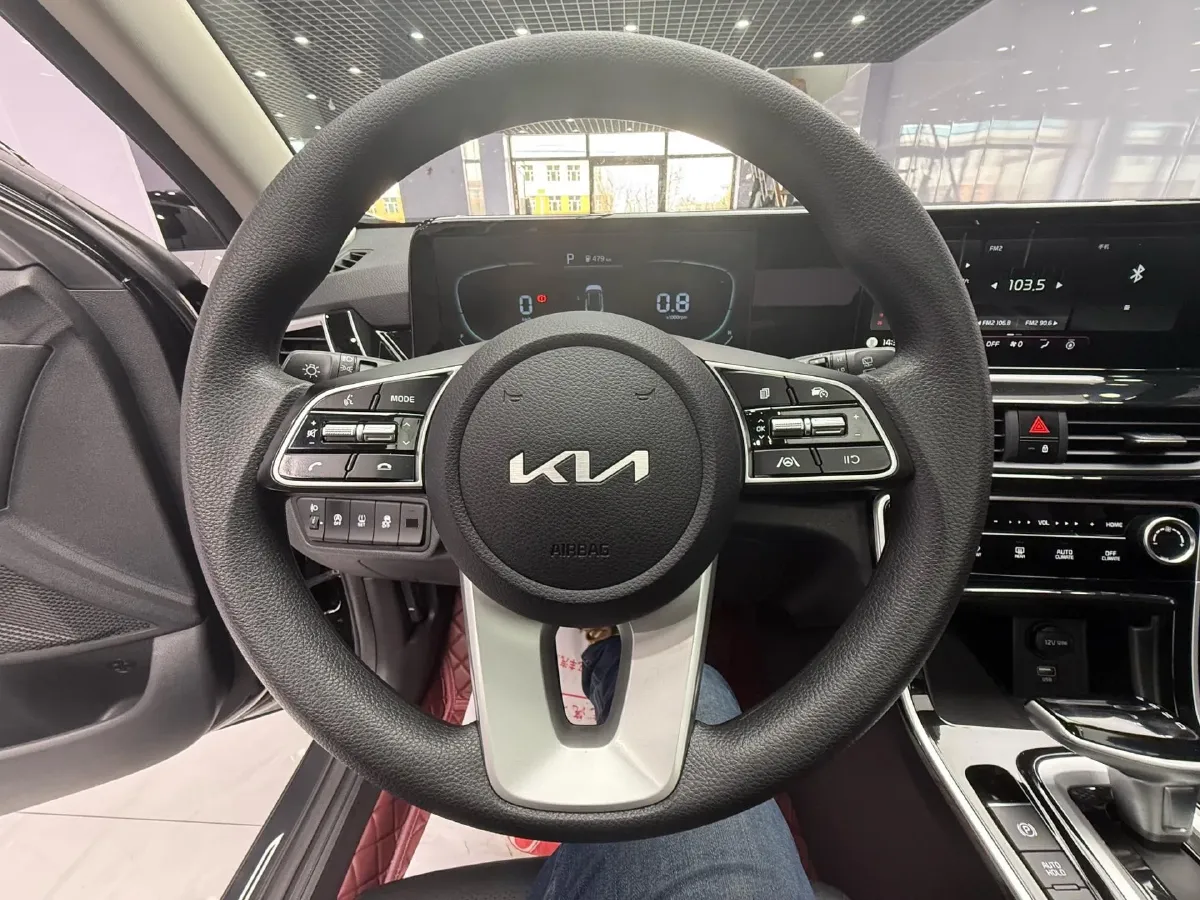 2023 Kia Seltos 1.5L 115HP L4 CVT,autocango,china used car exporter,china ev exporter,chinese used car exporter,chinese used ev exporter