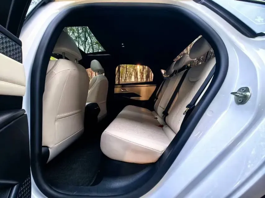 2024 BYD Qin Plus 1.5L 110HP L4 E-CVT PHEV 18.32KWH,autocango,china used car exporter,china ev exporter,chinese used car exporter,chinese used ev exporter