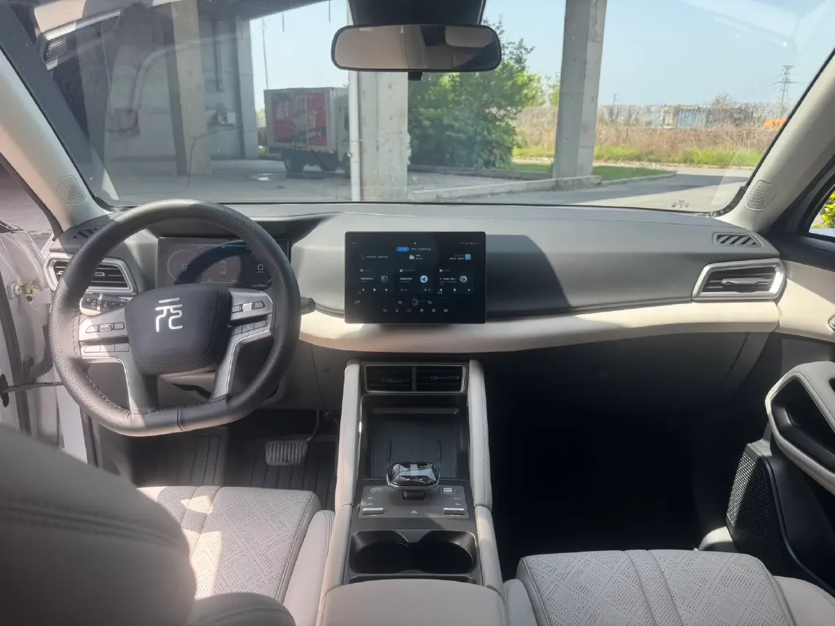 2024 BYD YuanUP BEV 45.12KWH,autocango,china used car exporter,china ev exporter,chinese used car exporter,chinese used ev exporter