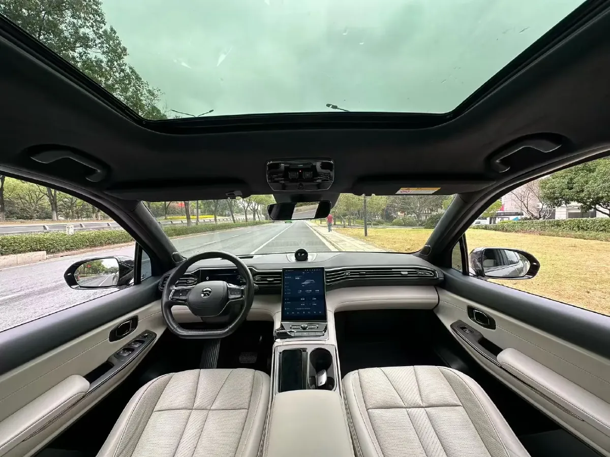 2020 NIO ES8 BEV 70KWH,autocango,china used car exporter,china ev exporter,chinese used car exporter,chinese used ev exporter