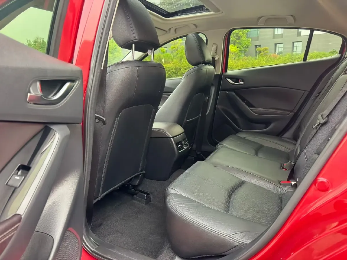 2017 Mazda 3 Axela 2.0L 158HP L4 6AT,autocango,china used car exporter,china ev exporter,chinese used car exporter,chinese used ev exporter