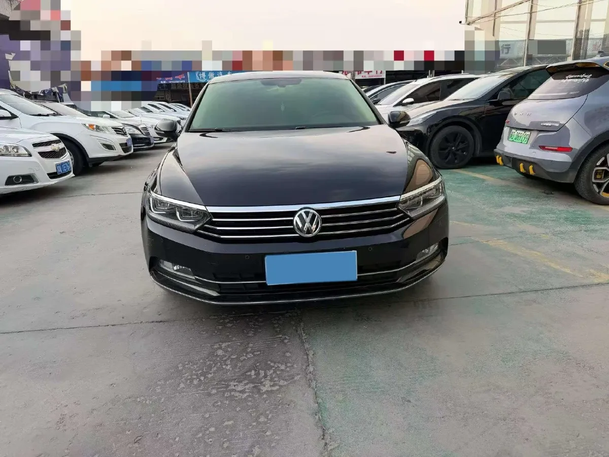 2018 Volkswagen Magotan 1.8T 180HP L4 7DCT,autocango,china used car exporter,china ev exporter,chinese used car exporter,chinese used ev exporter
