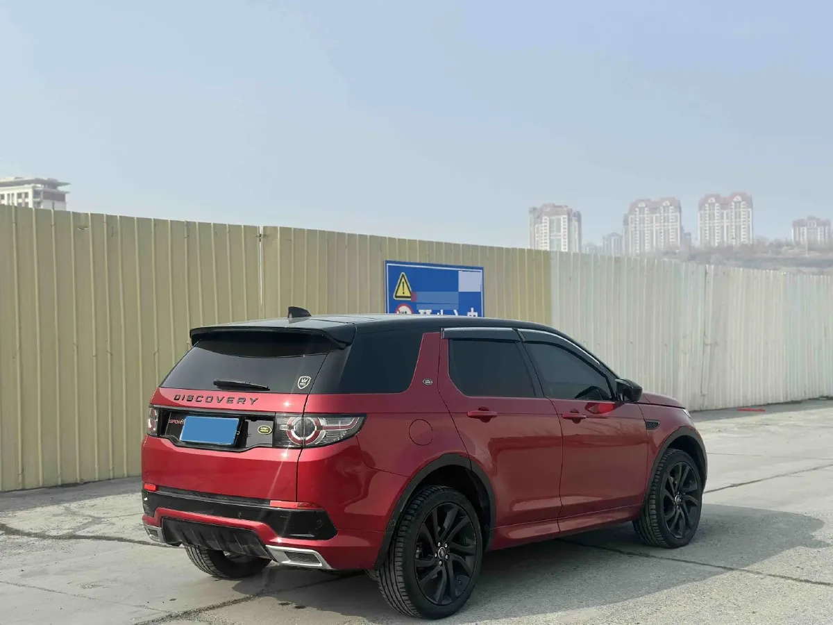 2018 Land Rover Discovery Sport 2.0T 241HP L4 9AT,autocango,china used car exporter,china ev exporter,chinese used car exporter,chinese used ev exporter