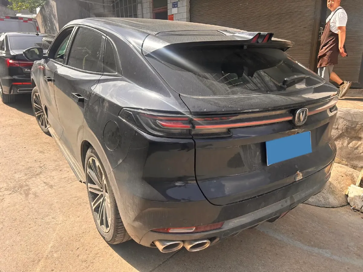 2021 ChangAn UNI-K 2.0T 233HP L4 8AT,autocango,china used car exporter,china ev exporter,chinese used car exporter,chinese used ev exporter