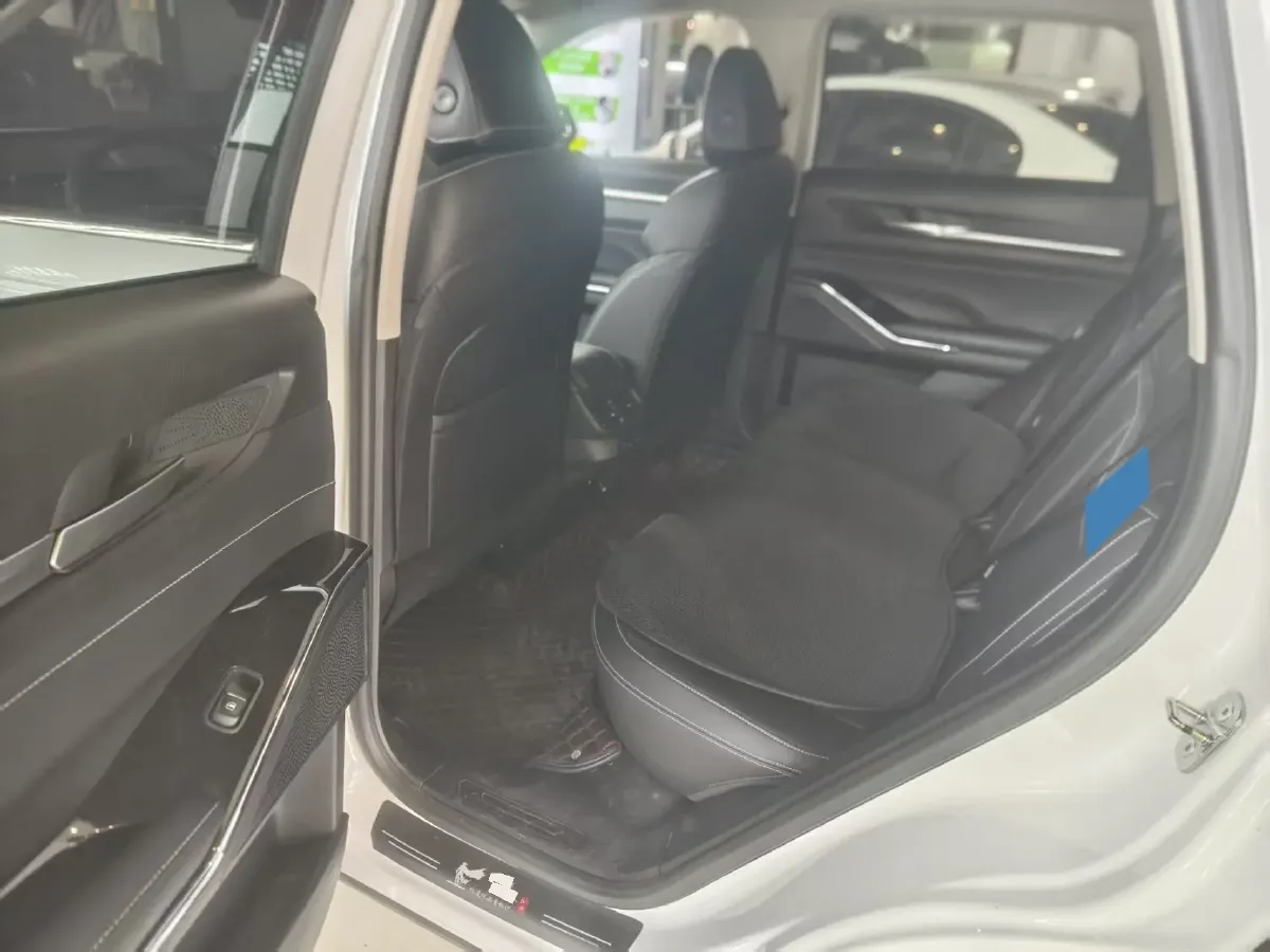2021 Haval H6 1.5T 169HP L4 7DCT,autocango,china used car exporter,china ev exporter,chinese used car exporter,chinese used ev exporter