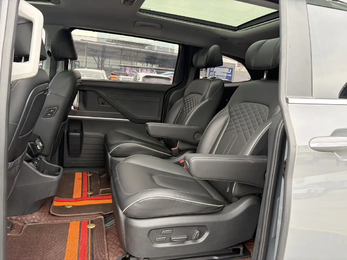 2021 Hyundai Custo 2.0T 236HP L4 8AT,autocango,china used car exporter,china ev exporter,chinese used car exporter,chinese used ev exporter