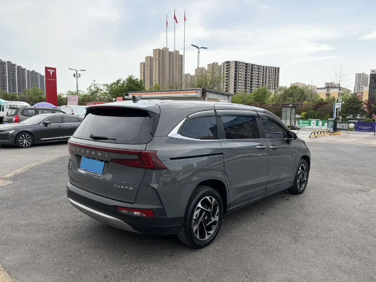 2021 Hyundai Custo 2.0T 236HP L4 8AT,autocango,china used car exporter,china ev exporter,chinese used car exporter,chinese used ev exporter