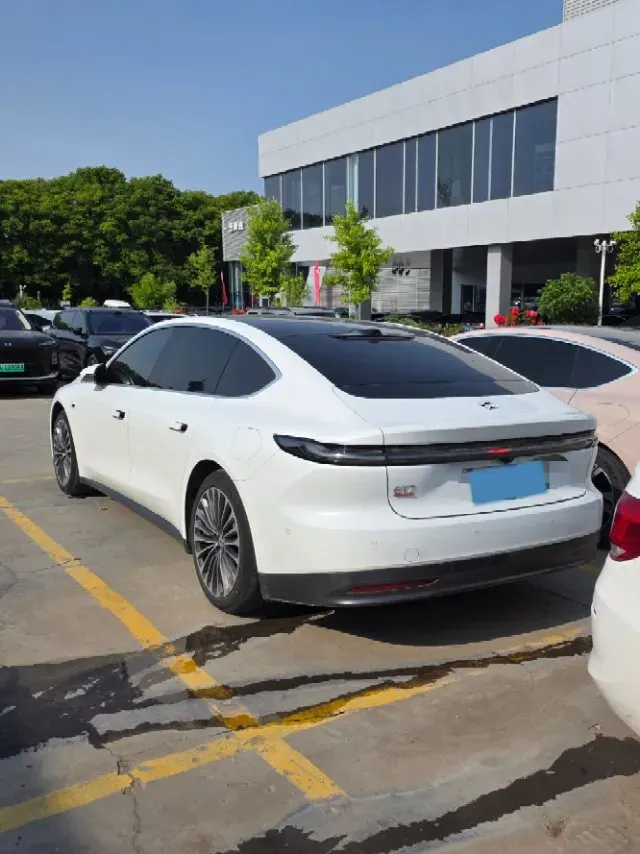 2023 NIO EC7 BEV 75KWH,autocango,china used car exporter,china ev exporter,chinese used car exporter,chinese used ev exporter