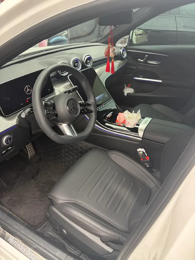 2025 Mercedes-Benz C Class 2.0T 204HP L4 9AT PHEV 25.4KWH,autocango,china used car exporter,china ev exporter,chinese used car exporter,chinese used ev exporter