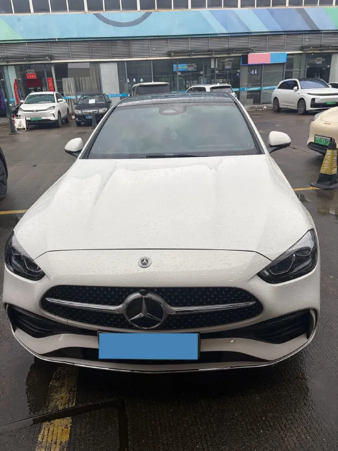 2025 Mercedes-Benz C Class 2.0T 204HP L4 9AT PHEV 25.4KWH,autocango,china used car exporter,china ev exporter,chinese used car exporter,chinese used ev exporter