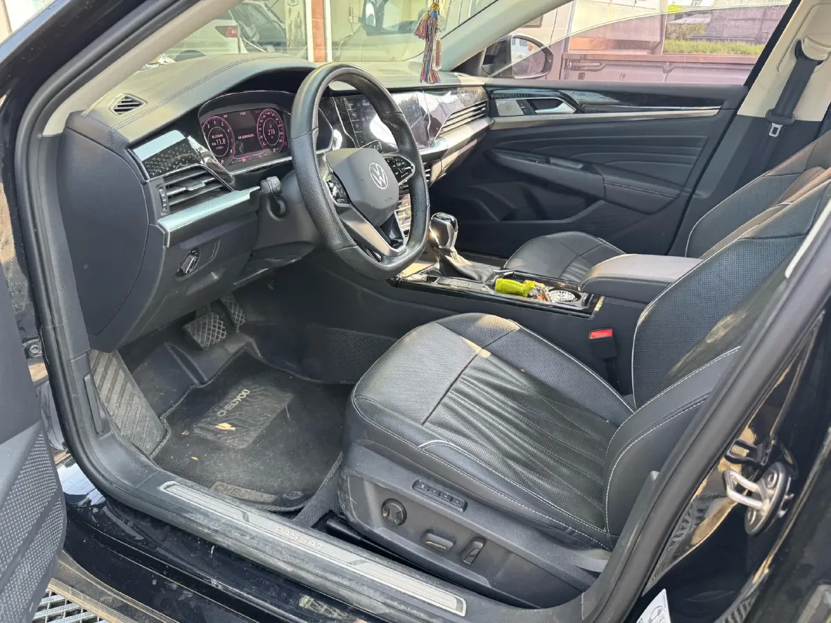 2023 Volkswagen Passat 2.0T 186HP L4 7DCT,autocango,china used car exporter,china ev exporter,chinese used car exporter,chinese used ev exporter