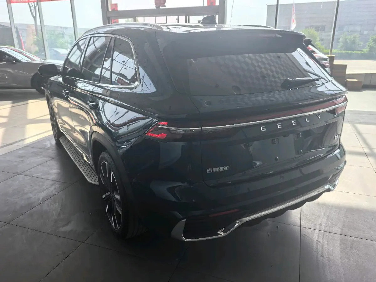 2021 Geely Monjaro 2.0T 218HP L4 7DCT,autocango,china used car exporter,china ev exporter,chinese used car exporter,chinese used ev exporter