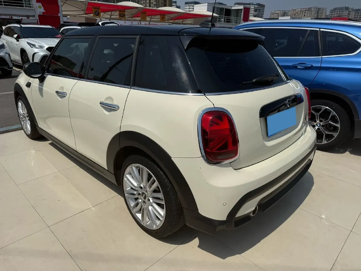 2022 MINI MINI 1.5T 136HP L3 7DCT,autocango,china used car exporter,china ev exporter,chinese used car exporter,chinese used ev exporter