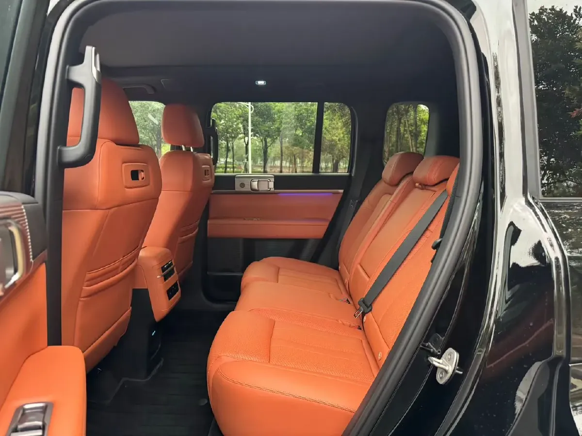 2025 FangChengBao Tai 7 1.5T 156HP L4 E-CVT PHEV,autocango,china used car exporter,china ev exporter,chinese used car exporter,chinese used ev exporter