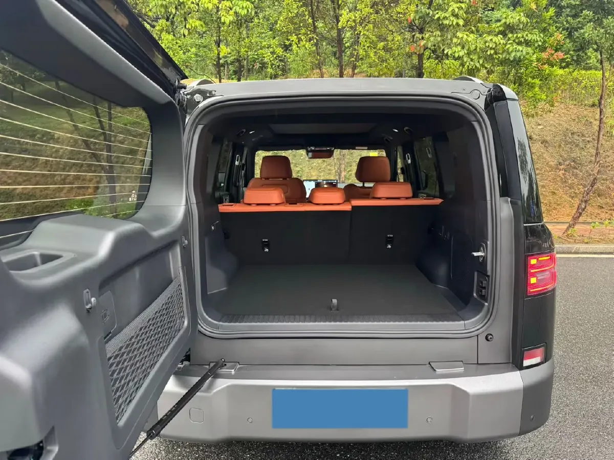 2025 FangChengBao Tai 7 1.5T 156HP L4 E-CVT PHEV,autocango,china used car exporter,china ev exporter,chinese used car exporter,chinese used ev exporter