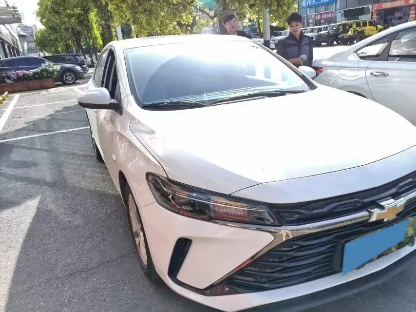 2023 Chevrolet Monza 1.5L 113HP L4 6DCT,autocango,china used car exporter,china ev exporter,chinese used car exporter,chinese used ev exporter