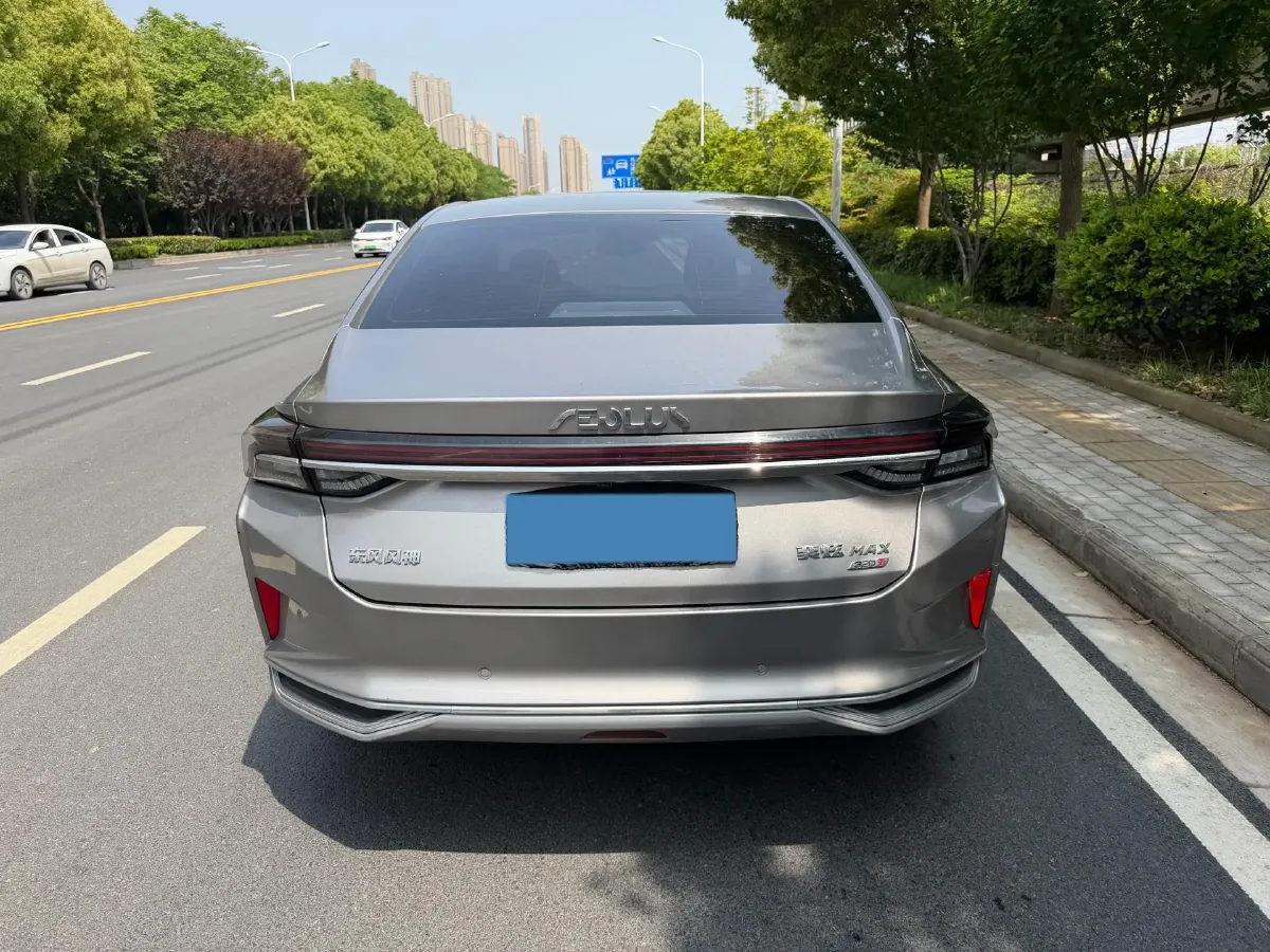 2021 DongFeng Aeolus YiXuan MAX 1.5T 190HP L4 7DCT,autocango,china used car exporter,china ev exporter,chinese used car exporter,chinese used ev exporter