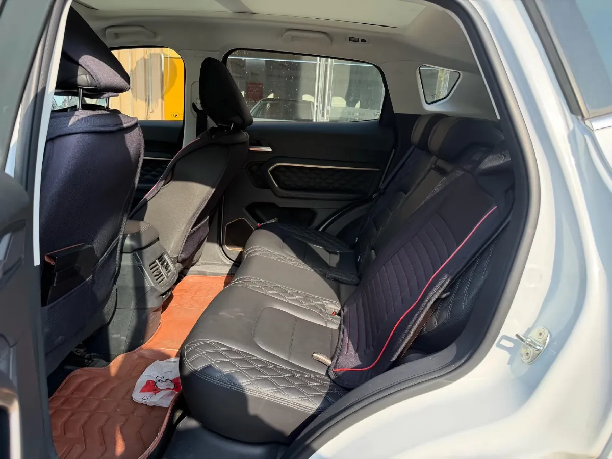 2020 Haval H6 1.5T 169HP L4 7DCT,autocango,china used car exporter,china ev exporter,chinese used car exporter,chinese used ev exporter