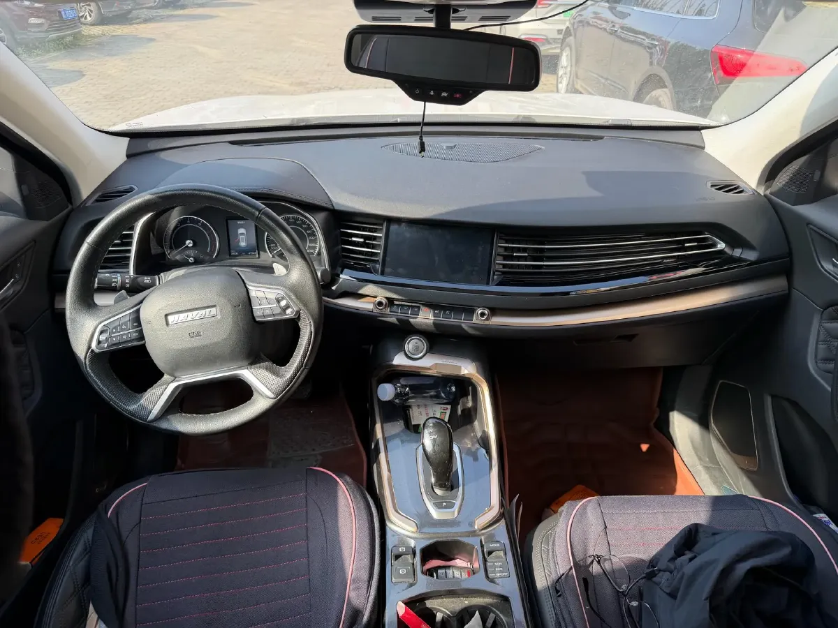 2020 Haval H6 1.5T 169HP L4 7DCT,autocango,china used car exporter,china ev exporter,chinese used car exporter,chinese used ev exporter