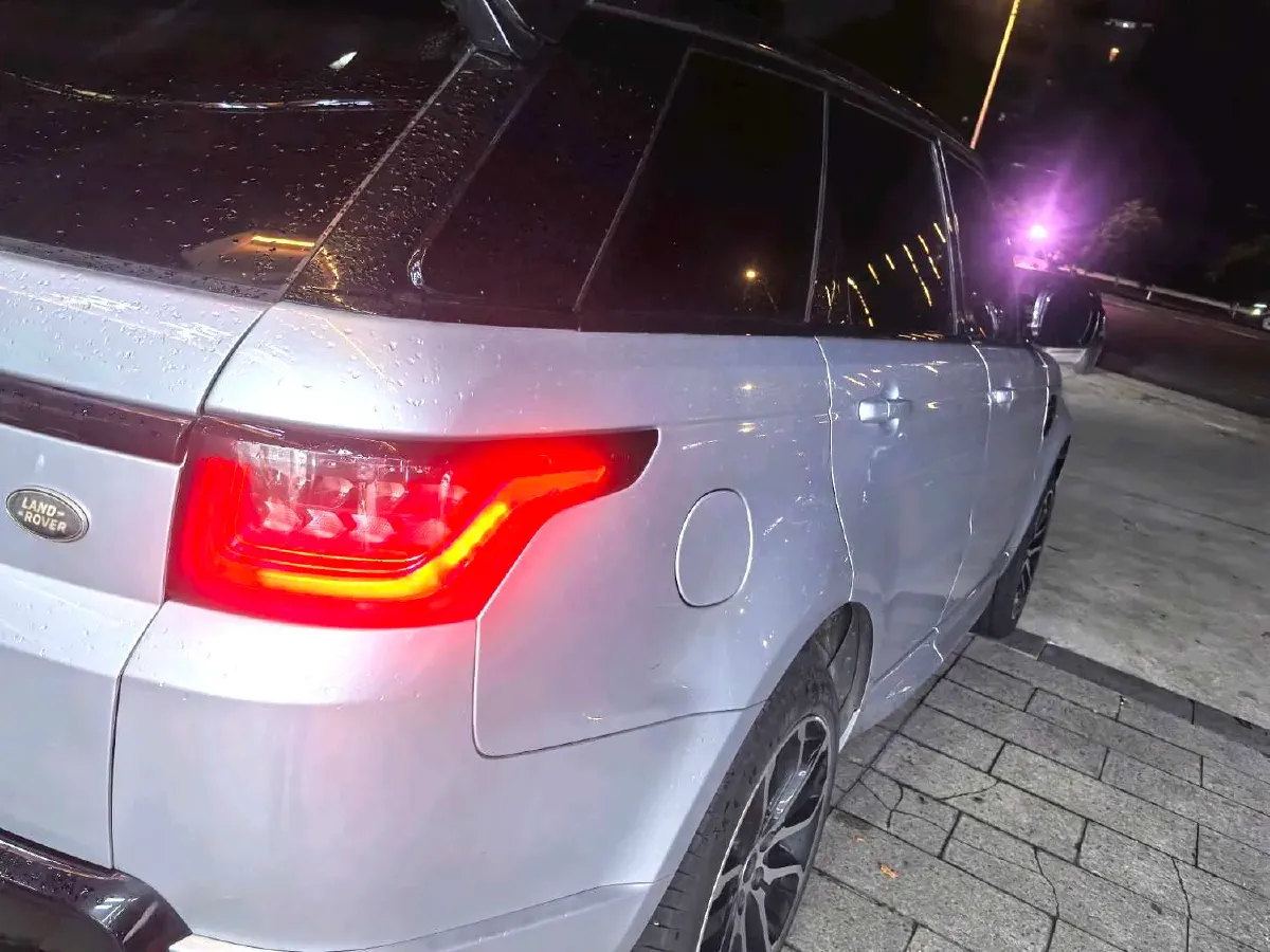 2021 Land Rover Range Rover Sport 3.0T 360HP L6 8AT,autocango,china used car exporter,china ev exporter,chinese used car exporter,chinese used ev exporter