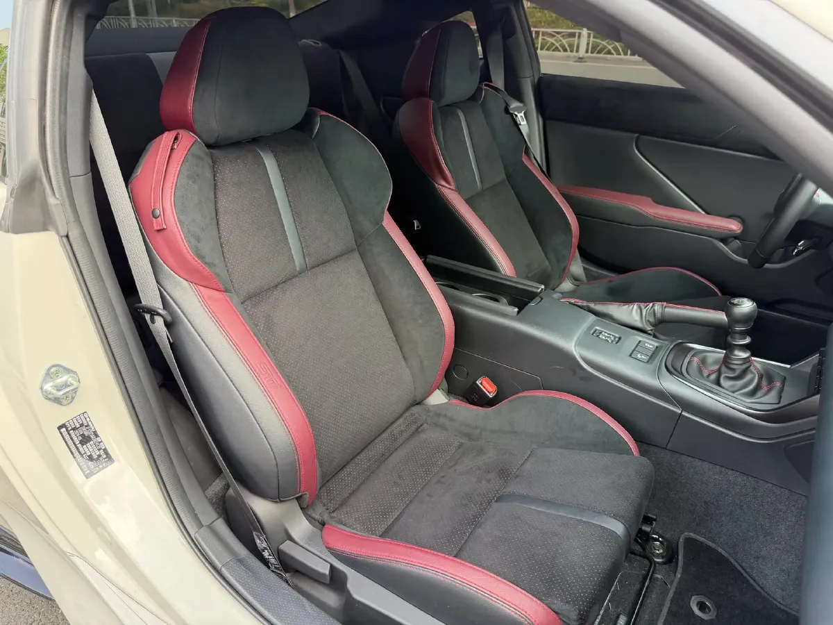 2025 Subaru BRZ 2.4L 234HP H4 6MT,autocango,china used car exporter,china ev exporter,chinese used car exporter,chinese used ev exporter