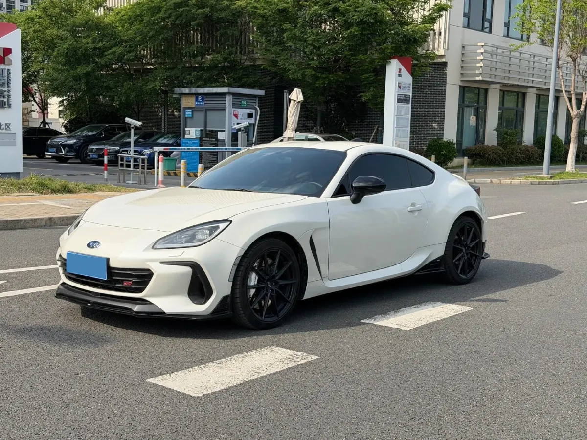 2025 Subaru BRZ 2.4L 234HP H4 6MT,autocango,china used car exporter,china ev exporter,chinese used car exporter,chinese used ev exporter