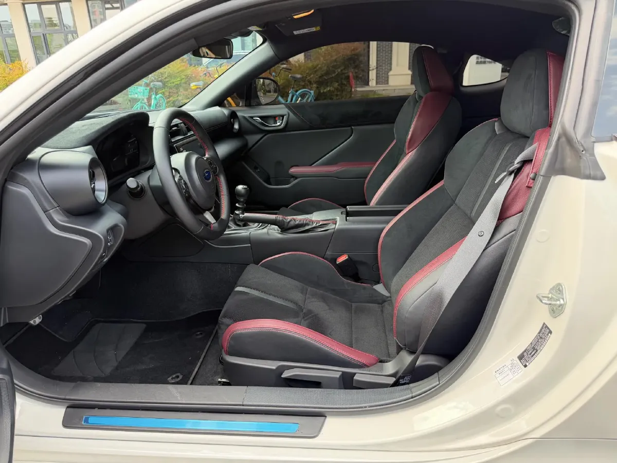 2025 Subaru BRZ 2.4L 234HP H4 6MT,autocango,china used car exporter,china ev exporter,chinese used car exporter,chinese used ev exporter