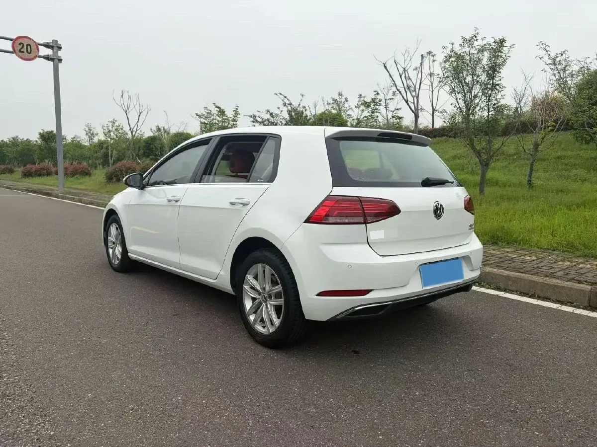 2018 Volkswagen Golf 1.4T 131HP L4 7DCT,autocango,china used car exporter,china ev exporter,chinese used car exporter,chinese used ev exporter