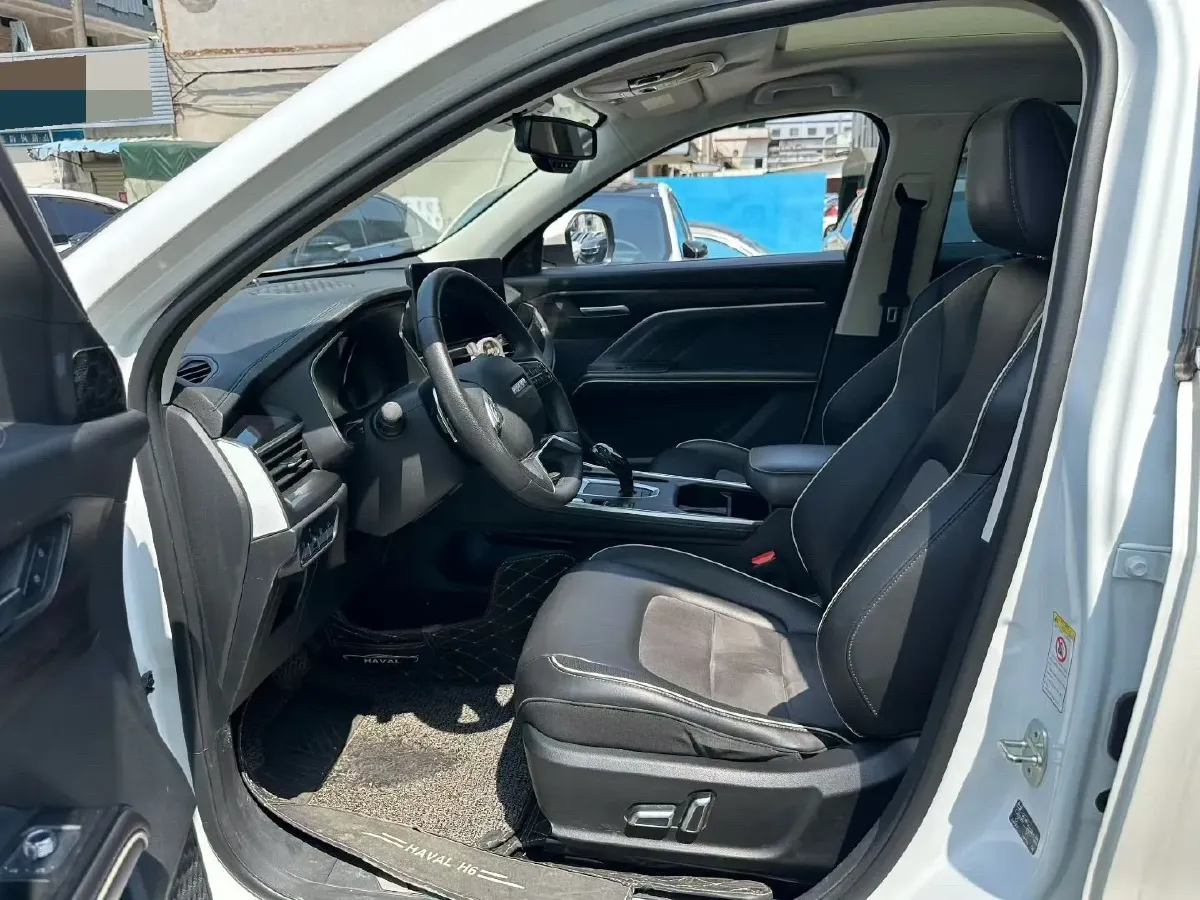 2021 Haval H6 1.5T 169HP L4 7DCT,autocango,china used car exporter,china ev exporter,chinese used car exporter,chinese used ev exporter