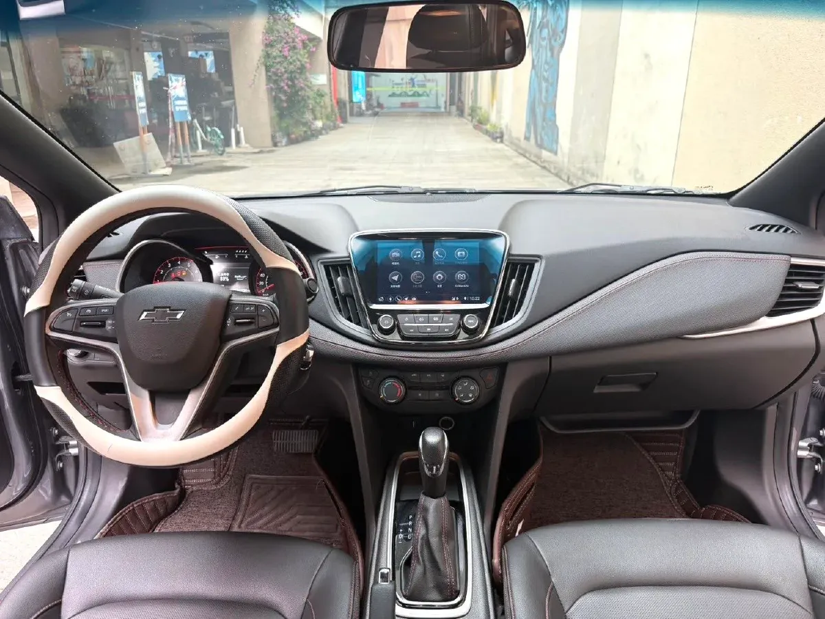 2019 Chevrolet Monza 1.3T 163HP L3 6AT,autocango,china used car exporter,china ev exporter,chinese used car exporter,chinese used ev exporter