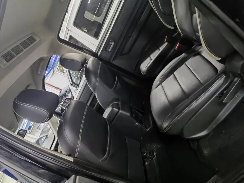 2019 Yema BoJun 1.5L 112HP L4 5MT,autocango,china used car exporter,china ev exporter,chinese used car exporter,chinese used ev exporter