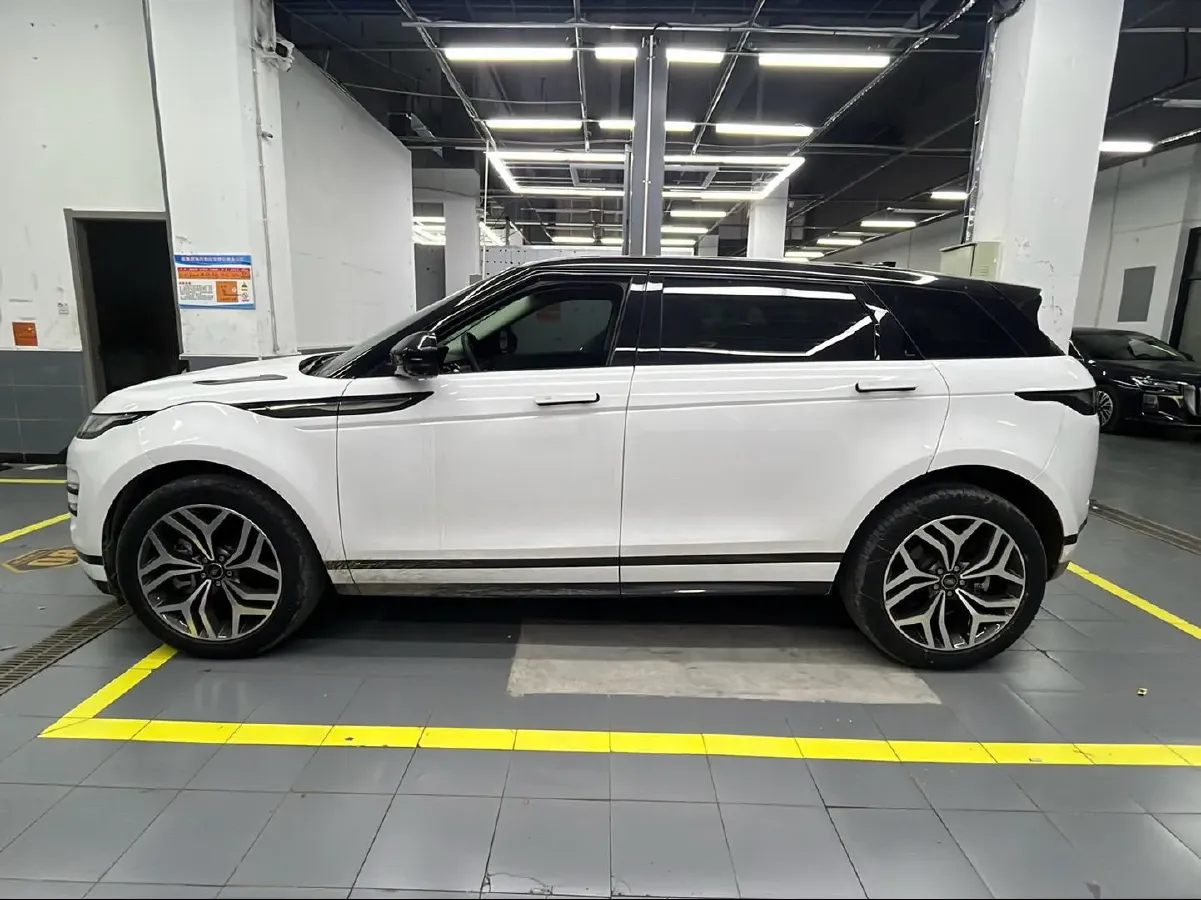 2021 Land Rover Range Rover Evoque 2.0T 249HP L4 9AT,autocango,china used car exporter,china ev exporter,chinese used car exporter,chinese used ev exporter