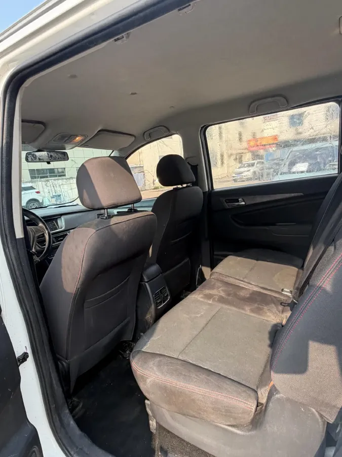 2019 SWM G01 1.5T 156HP L4 6AT,autocango,china used car exporter,china ev exporter,chinese used car exporter,chinese used ev exporter