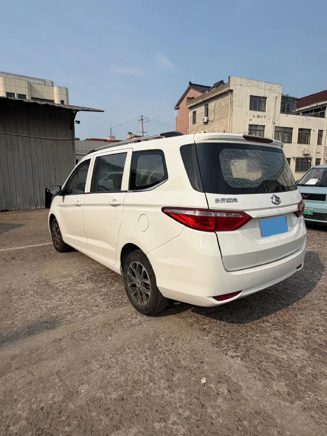 2019 SWM G01 1.5T 156HP L4 6AT,autocango,china used car exporter,china ev exporter,chinese used car exporter,chinese used ev exporter