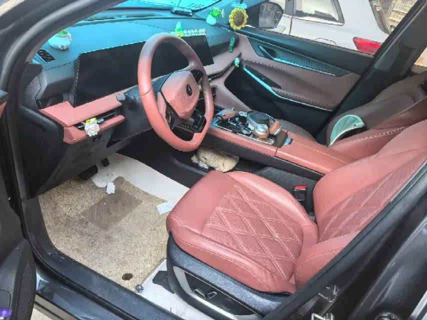 2023 ChangAn CS75 Plus 2.0T 233HP L4 8AT,autocango,china used car exporter,china ev exporter,chinese used car exporter,chinese used ev exporter