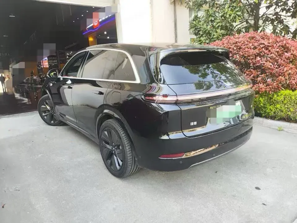 2024 Li L8 Range Extended 154HP REEV 42.8KWH,autocango,china used car exporter,china ev exporter,chinese used car exporter,chinese used ev exporter