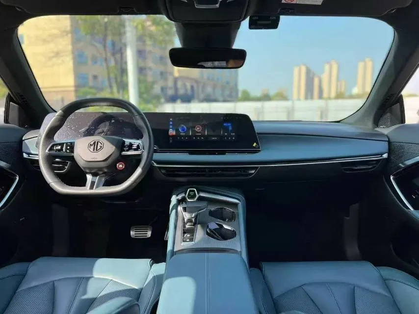 2023 MG 7 2.0T 261HP L4 9AT,autocango,china used car exporter,china ev exporter,chinese used car exporter,chinese used ev exporter