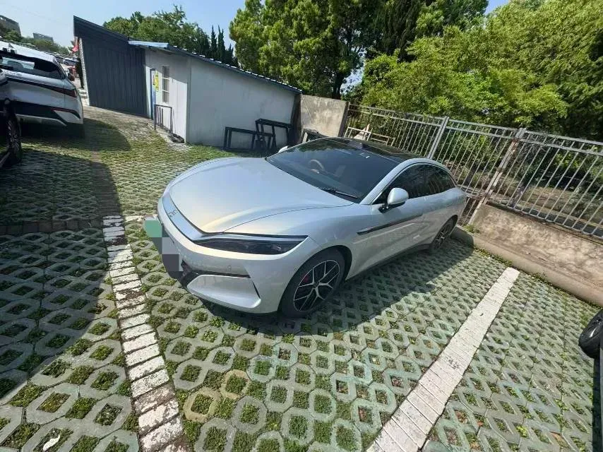 2025 BYD HanL BEV,autocango,china used car exporter,china ev exporter,chinese used car exporter,chinese used ev exporter