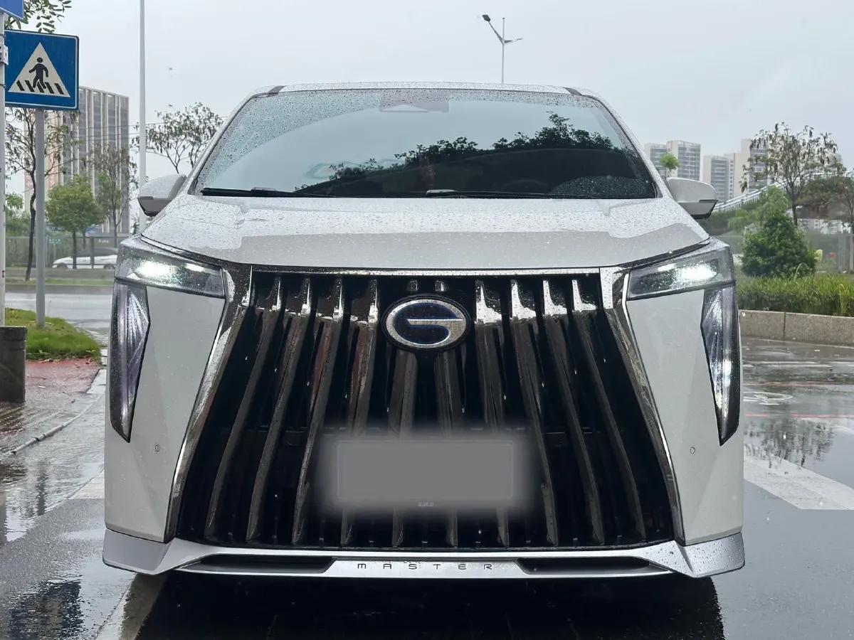 2023 GAC Trumpchi M8 2.0T 190HP L4 E-CVT Hybrid,autocango,china used car exporter,china ev exporter,chinese used car exporter,chinese used ev exporter