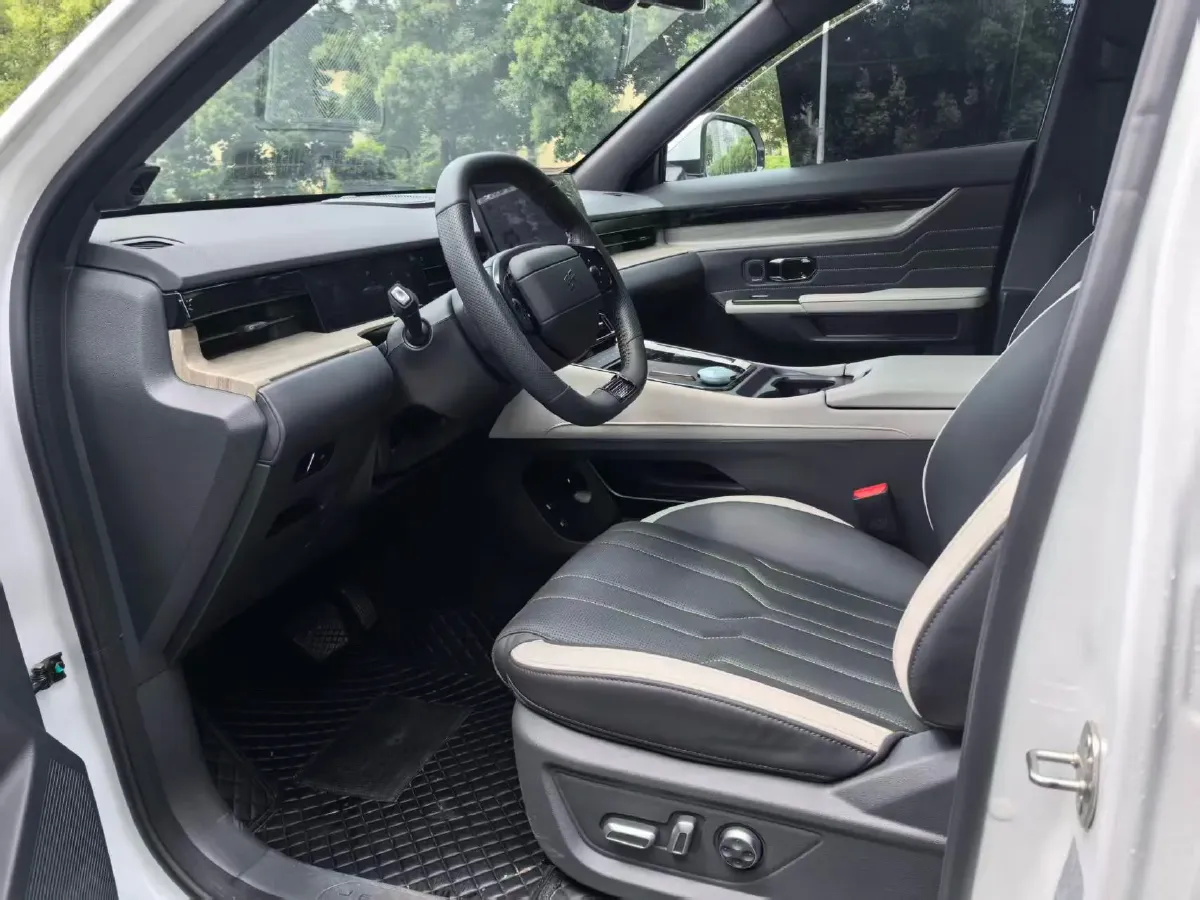 2024 Jetour ShanHai L6 1.5T 156HP L4 1DHT PHEV 19.43KWH,autocango,china used car exporter,china ev exporter,chinese used car exporter,chinese used ev exporter