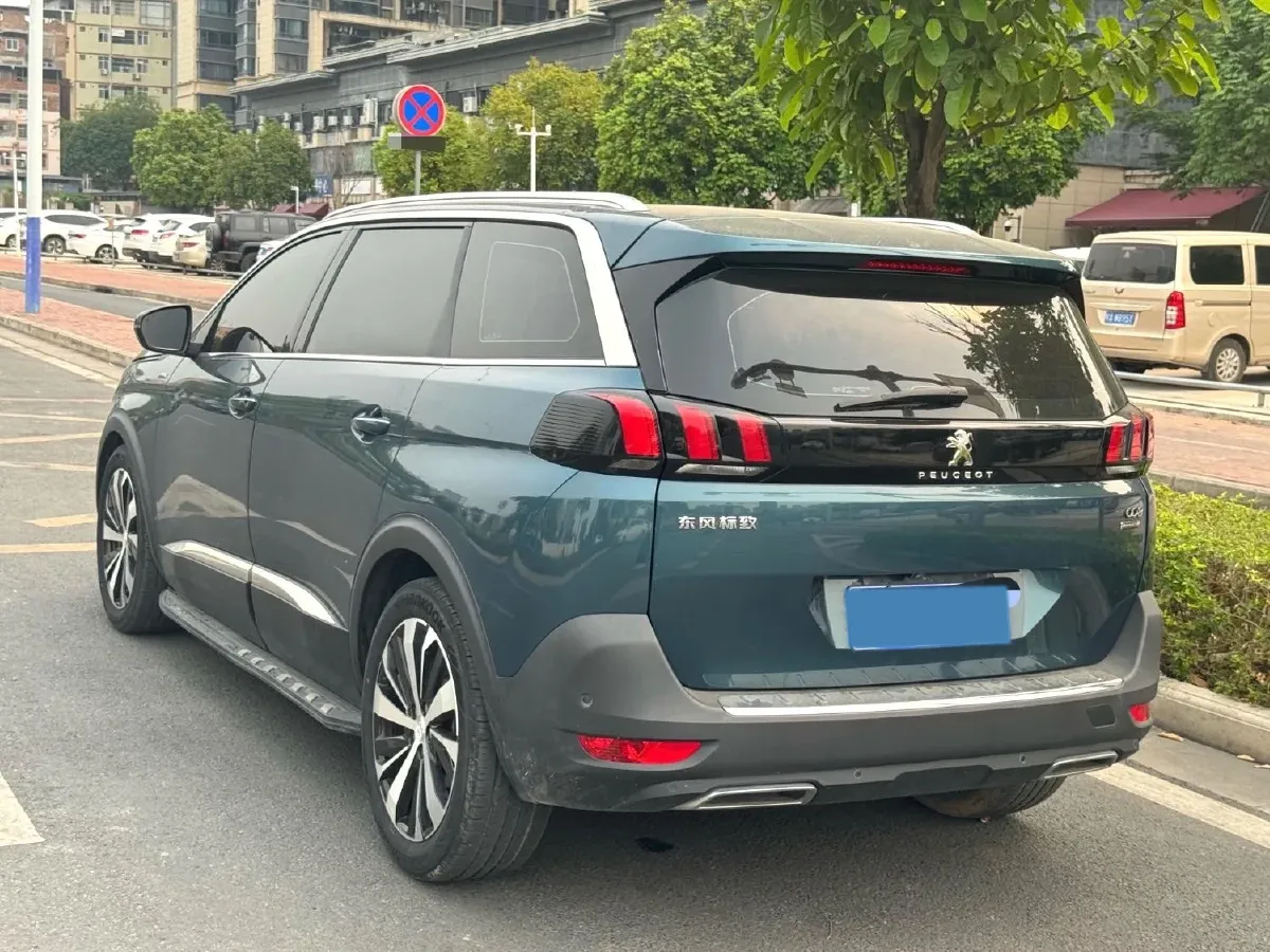 2019 Peugeot 5008 1.8T 204HP L4 6AT,autocango,china used car exporter,china ev exporter,chinese used car exporter,chinese used ev exporter