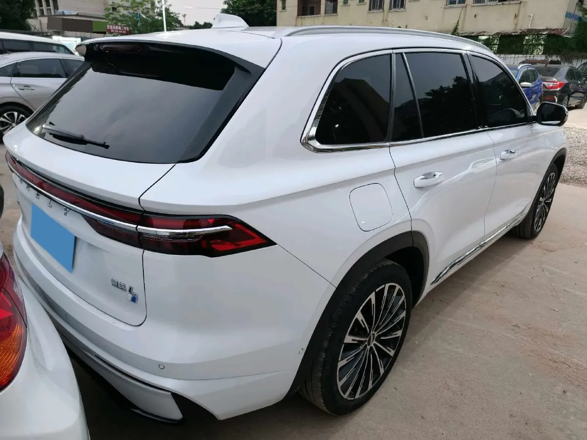 2024 Geely Monjaro 1.5T 163HP L4 3DHT Hybrid,autocango,china used car exporter,china ev exporter,chinese used car exporter,chinese used ev exporter