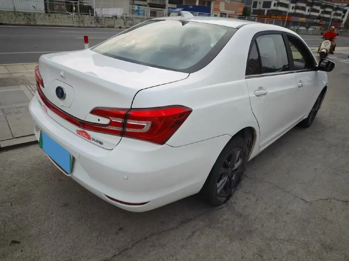 2017 BYD Qin 1.5T 154HP L4 6DCT PHEV 15.2KWH,autocango,china used car exporter,china ev exporter,chinese used car exporter,chinese used ev exporter