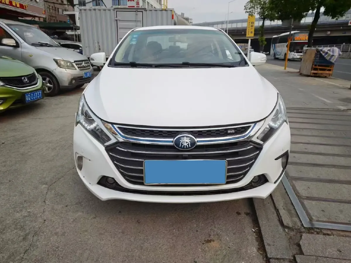 2017 BYD Qin 1.5T 154HP L4 6DCT PHEV 15.2KWH,autocango,china used car exporter,china ev exporter,chinese used car exporter,chinese used ev exporter